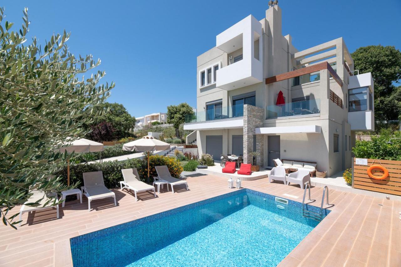 Terpsis Pool Villa *